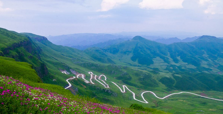 韭菜坪风景名胜区旅游公路波形护栏工程